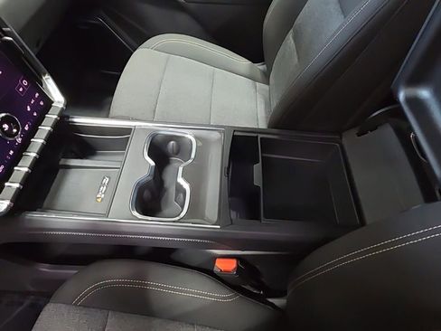 Used 2025 GMC Acadia Elevation image 26