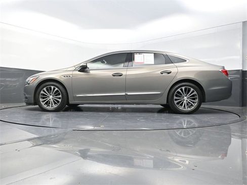 Used 2019 Buick LaCrosse Preferred image 30