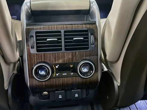 Used 2019 Land Rover Range Rover Sport HSE AWD/4WD image 26