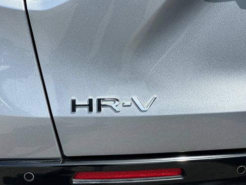 Used 2024 Honda HR-V EX-L image 37