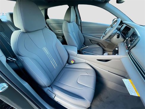New 2026 Hyundai Elantra Sport image 25