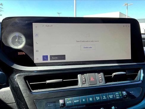 Certified 2024 Lexus ES 300h Ultra Luxury image 33