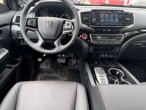 New 2026 Honda Ridgeline Black Edition image 13