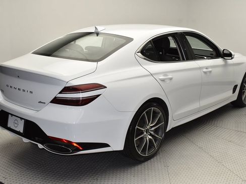 Used 2025 Genesis G70 2.5T AWD/4WD image 5