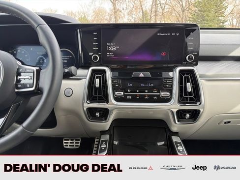 Used 2023 Kia Sorento SX Prestige AWD/4WD image 26