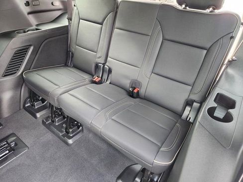 Used 2023 Chevrolet Tahoe Premier w/ Premium Package 2 image 33