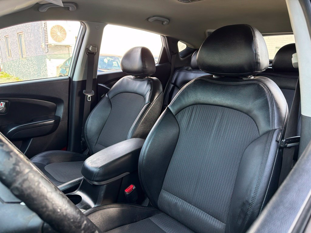 Used 2012 Hyundai Tucson GLS AWD/4WD image 13