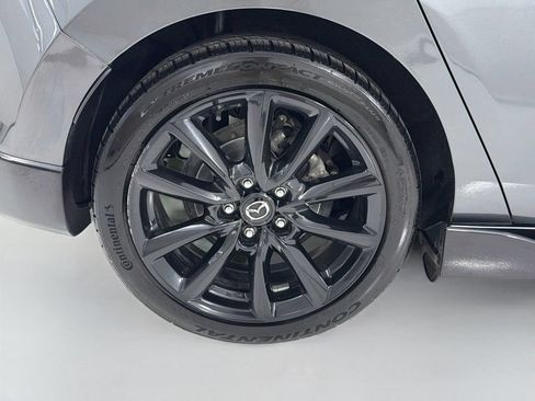 Used 2020 MAZDA MAZDA3 Hatchback w/ Premium Package FWD image 33