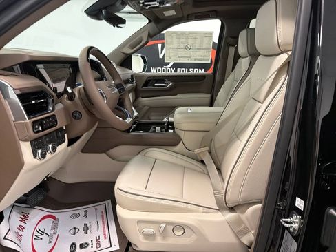 New 2026 GMC Yukon Denali w/ Denali Reserve Package AWD/4WD image 8