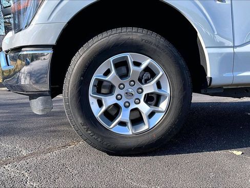 Used 2023 Ford F150 XLT image 9