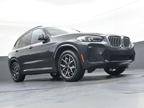Used 2022 BMW X3 xDrive30i w/ M Sport Package 2 AWD/4WD image 34