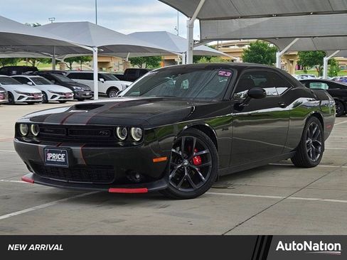 Used 2023 Dodge Challenger R/T w/ Plus Package image 1