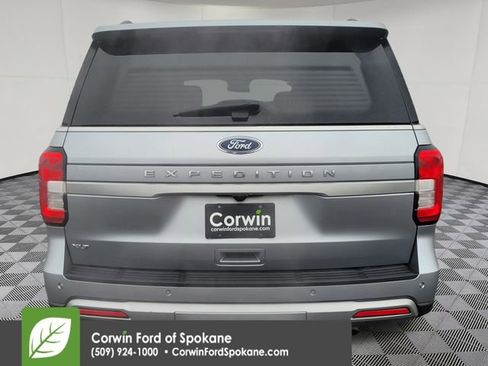 Used 2024 Ford Expedition XLT image 20