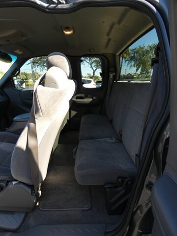 Used 2002 Ford F150 XLT RWD image 39
