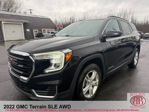Used 2022 GMC Terrain SLE w/ Driver Convenience Package image 7