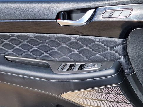 Used 2021 Hyundai Palisade Calligraphy image 6