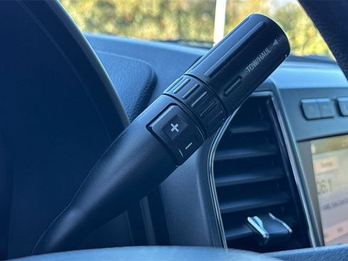 Used 2019 Ford F250 XLT w/ XLT Value Package image 19