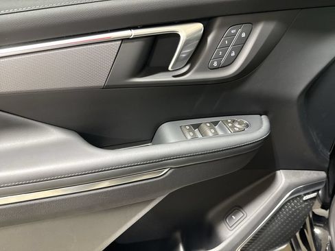 New 2026 Buick Enclave Sport Touring w/ Power Package AWD/4WD image 21