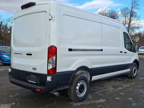 New 2026 Ford Transit 250 148 Medium Roof RWD image 3