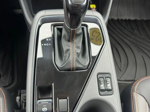 Used 2025 Subaru Crosstrek 2.5i Limited image 14