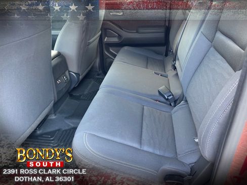 Used 2023 Nissan Frontier SV w/ SV Convenience Package image 11