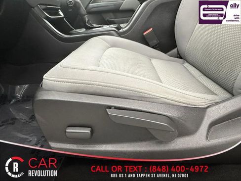 Used 2020 Chevrolet Colorado W/T image 16