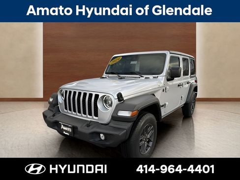 Used 2024 Jeep Wrangler Unlimited Sport AWD/4WD image 1