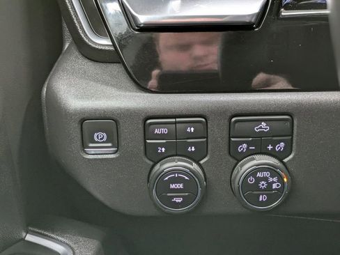 Used 2023 Chevrolet Silverado 1500 LT Trail Boss w/ Protection Package AWD/4WD image 26