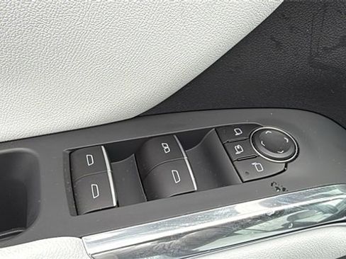 New 2026 Chevrolet Traverse High Country image 12