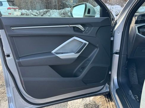 Used 2022 Audi Q3 2.0T Premium Plus image 10