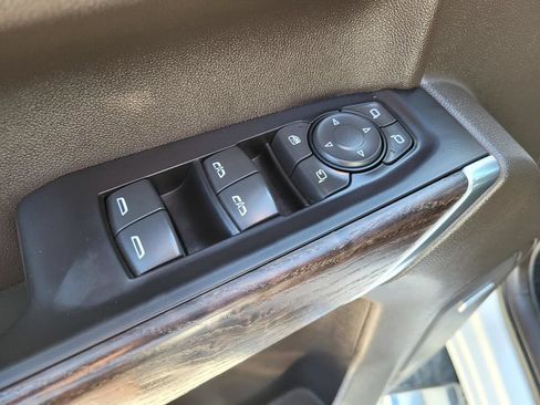 Used 2021 GMC Sierra 1500 Denali w/ Driver Alert Package II AWD/4WD image 19