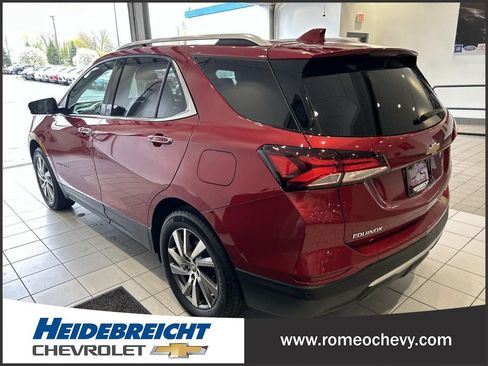 Used 2023 Chevrolet Equinox Premier AWD/4WD image 5