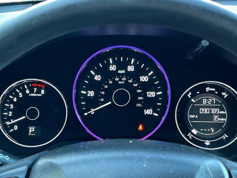 Used 2017 Honda HR-V EX image 27