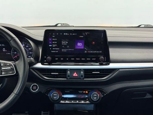 Used 2023 Kia Forte GT-Line image 4