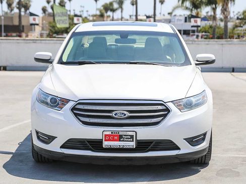 Used 2013 Ford Taurus SEL FWD image 3