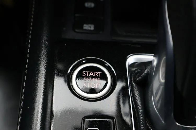 Used 2024 Nissan Kicks SV FWD image 28