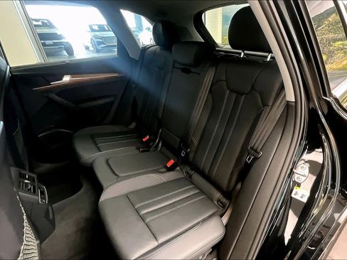 Used 2023 Audi Q5 2.0T Prestige w/ Prestige Package image 22