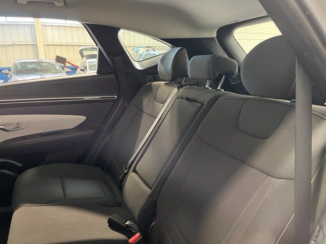 Used 2024 Hyundai Tucson SE FWD image 19