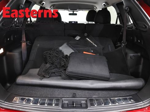 Used 2024 Mitsubishi Outlander ES AWD/4WD image 9