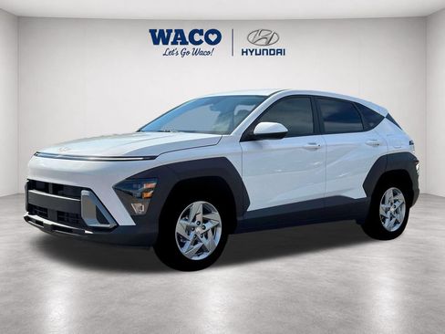Used 2026 Hyundai Kona SE FWD image 4