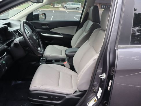 Used 2015 Honda CR-V Touring image 19