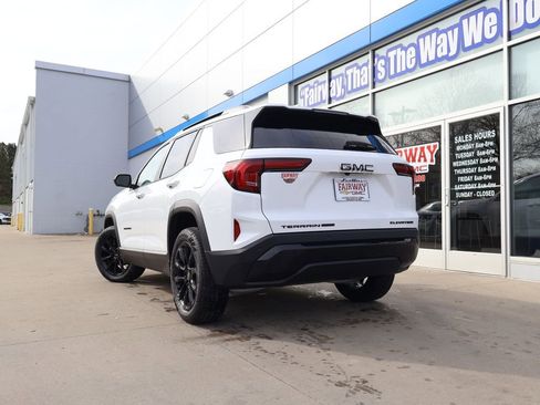 New 2026 GMC Terrain Elevation image 35