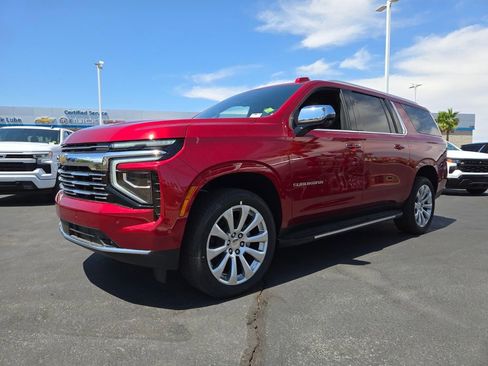 New 2025 Chevrolet Suburban Premier image 2
