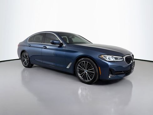 Certified 2023 BMW 540i w/ Premium Package image 30