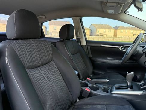 Used 2016 Nissan Sentra SV FWD image 17