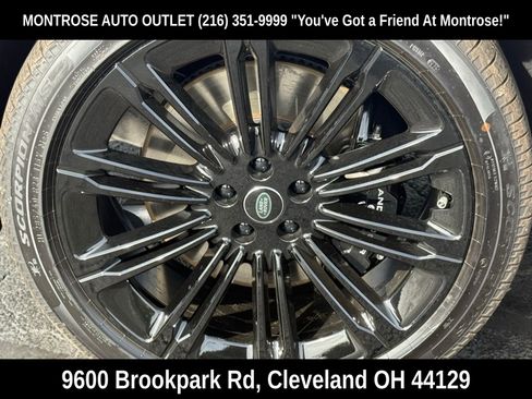 New 2025 Land Rover Range Rover SE image 10