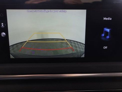 Used 2023 Hyundai Sonata SEL w/ Convenience Package image 18