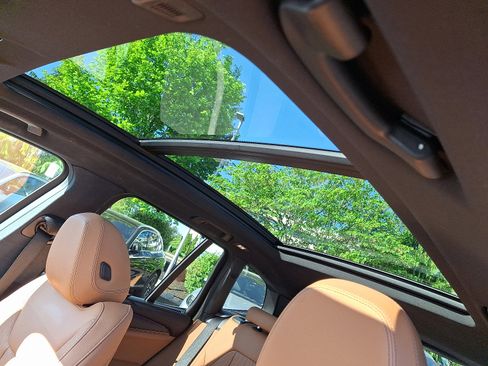 Used 2023 BMW X3 xDrive30i w/ Premium Package AWD/4WD image 14