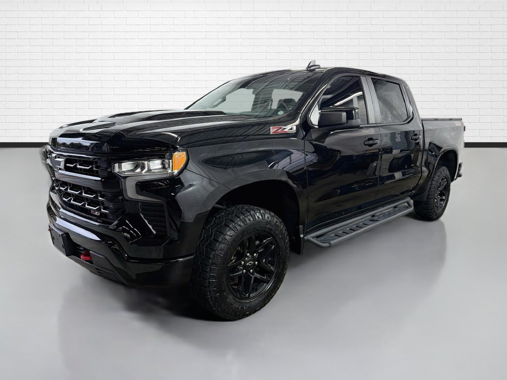 Used 2023 Chevrolet Silverado 1500 LT Trail Boss w/ Protection Package AWD/4WD image 5