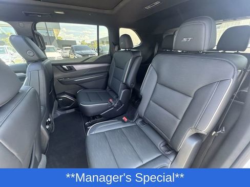 New 2026 Buick Enclave Sport Touring w/ Power Package FWD image 22